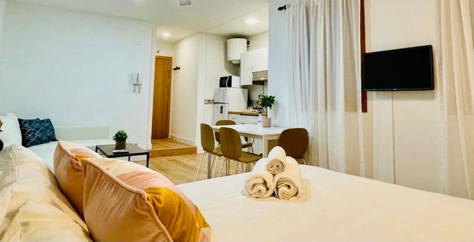 Gran Via Chueca Apartamentos Noxi Madrid Exterior photo
